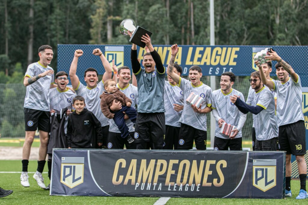 ¡Águilas Imperiales, campeones de la Copa de Plata!