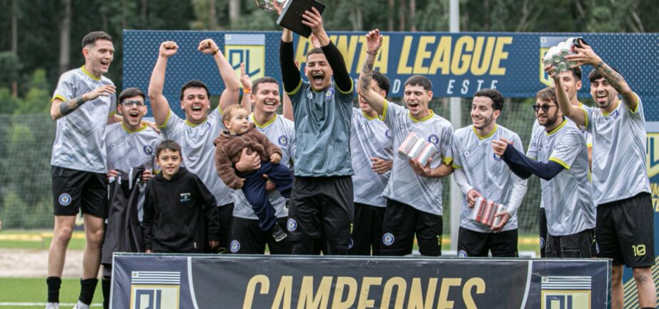 Aguilas imperiales Campeón